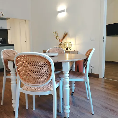 La Maddalena Apartament *